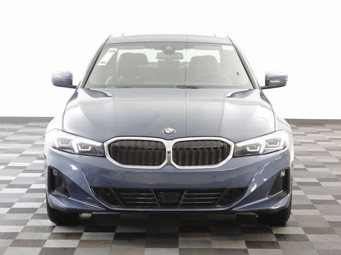 Certified 2025 BMW 330i xDrive Sedan image 23