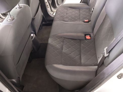 Used 2019 Nissan Kicks SV image 11