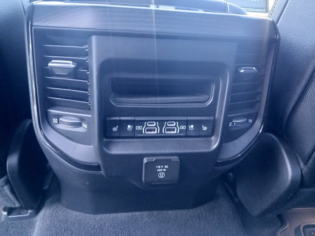 Used 2023 RAM 1500 Limited AWD/4WD image 11