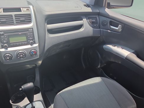 Used 2009 Kia Sportage LX FWD image 14