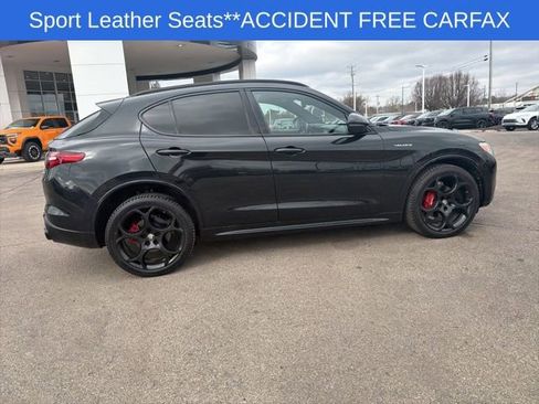 Used 2022 Alfa Romeo Stelvio Veloce image 14