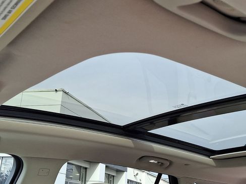 Used 2022 GMC Terrain Denali image 19