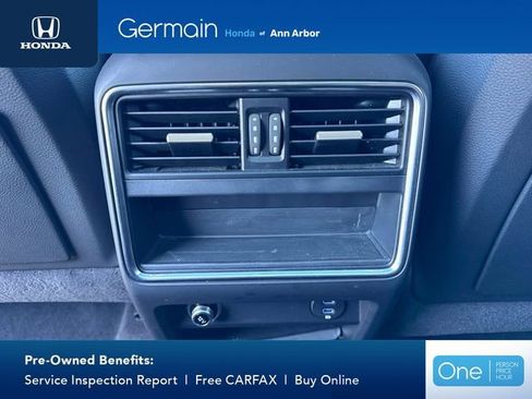 Used 2021 Porsche Cayenne Base image 13