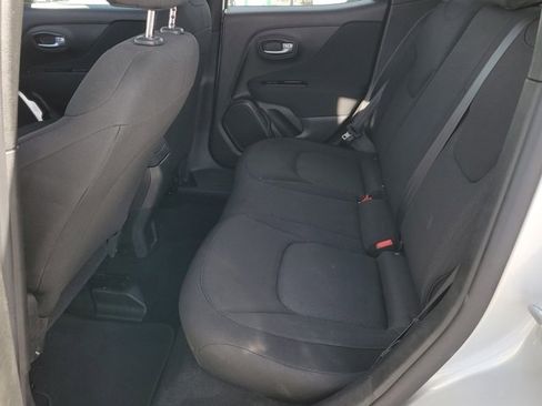 Used 2021 Jeep Renegade Sport image 8