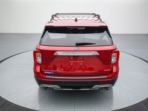 Certified 2023 Ford Explorer Platinum w/ Class IV Trailer Tow Package AWD/4WD image 6