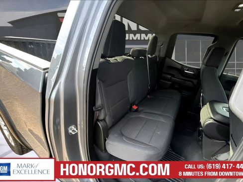 Used 2020 Chevrolet Silverado 1500 LT w/ LT Value Package RWD image 26