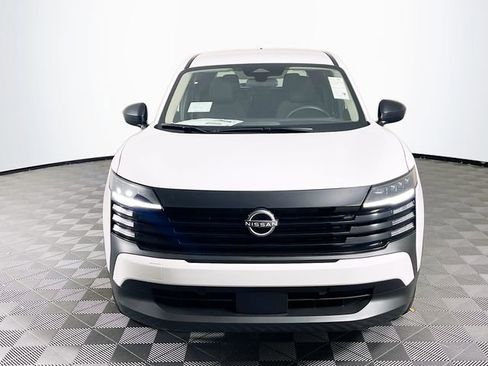 New 2026 Nissan Kicks S image 3