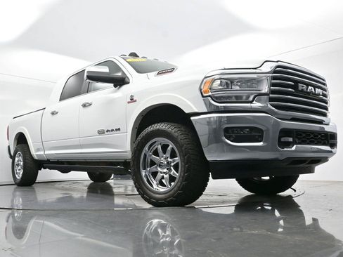 Used 2022 RAM 2500 Limited AWD/4WD image 47
