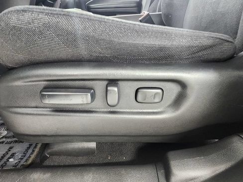 Used 2022 Honda Pilot Sport image 11