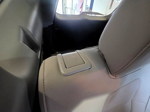 Used 2021 Honda CR-V EX-L image 45