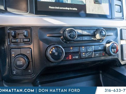 Used 2024 Ford F250 XLT w/ XLT Premium Package image 9