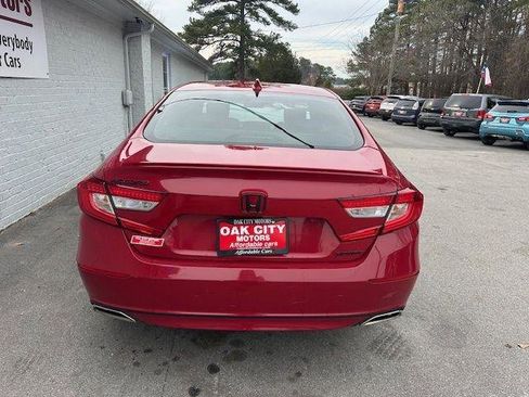 Used 2020 Honda Accord Sport image 6