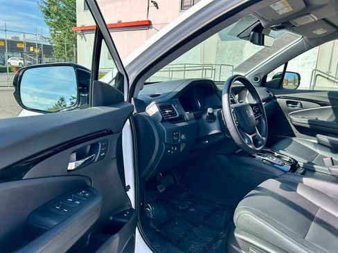 Used 2022 Honda Pilot Elite image 9