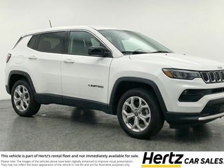 Used 2025 Jeep Compass Latitude video 1