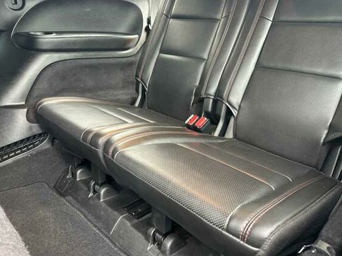 Used 2024 Dodge Durango GT image 12