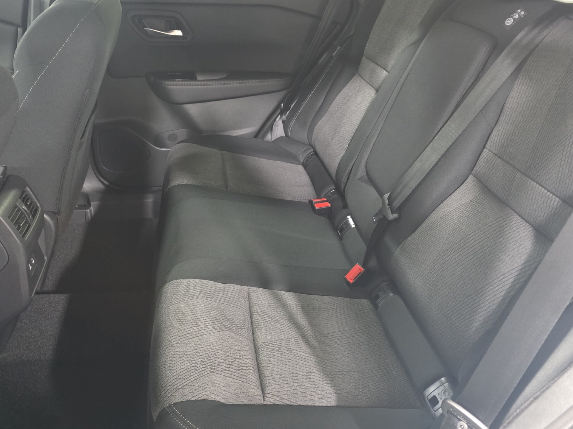 New 2026 Nissan Rogue SV AWD/4WD image 14