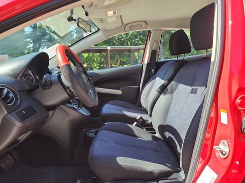 Used 2011 MAZDA MAZDA2 Sport FWD image 13