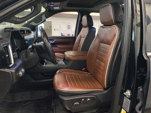 Used 2024 GMC Sierra 2500 Denali Ultimate image 18