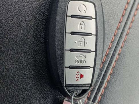 Used 2021 Nissan Sentra SR image 28