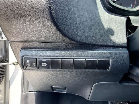 Used 2024 Toyota Corolla LE FWD image 35
