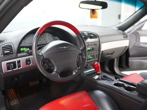 Used 2002 Ford Thunderbird image 11