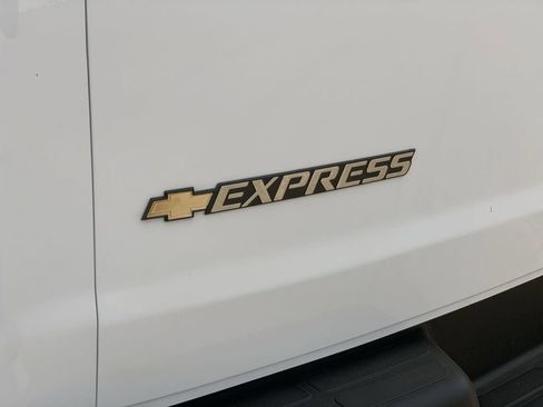 New 2025 Chevrolet Express 2500 w/ Driver Convenience Package RWD image 30