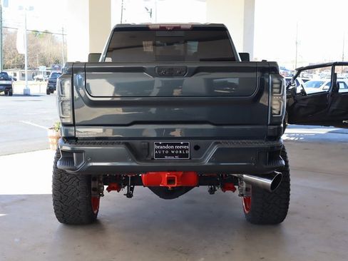 Used 2020 GMC Sierra 3500 Denali w/ Denali Ultimate Package image 4