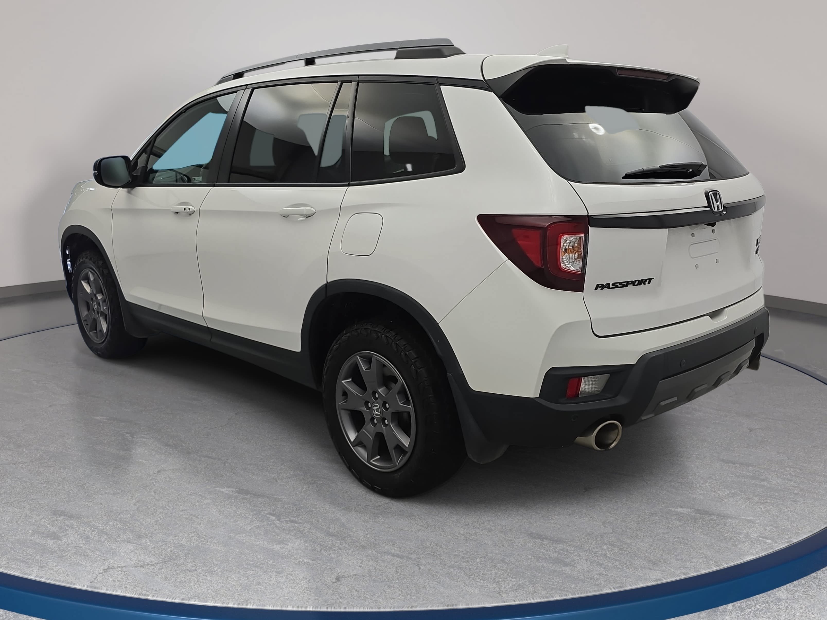 Certified 2024 Honda Passport TrailSport image 7