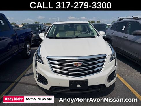 Used 2018 Cadillac XT5 Luxury w/ Driver Awareness Package AWD/4WD image 2
