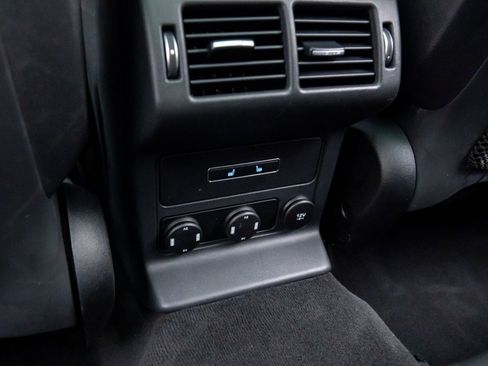 Used 2020 Jaguar F-PACE S image 17