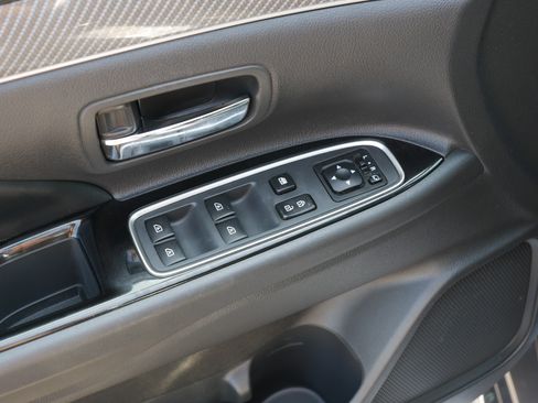 Used 2019 Mitsubishi Outlander GT AWD/4WD image 19