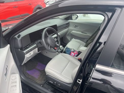 Used 2024 Hyundai Kona Limited image 12