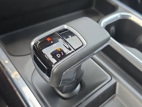 Used 2024 Chevrolet Silverado 1500 LT RWD image 25