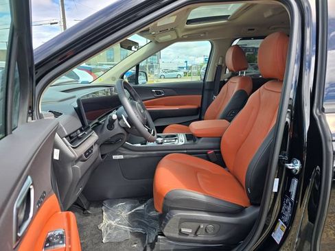 New 2026 Kia Carnival SX FWD image 18