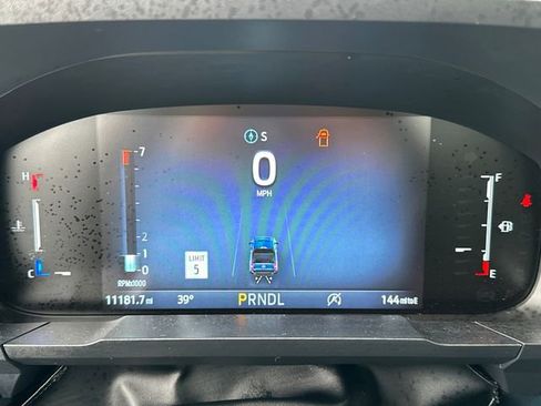 Used 2025 Ford Maverick Lariat AWD/4WD image 24