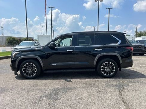 Used 2023 Toyota Sequoia Limited RWD image 6