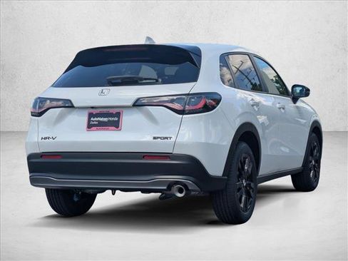 New 2026 Honda HR-V Sport image 2