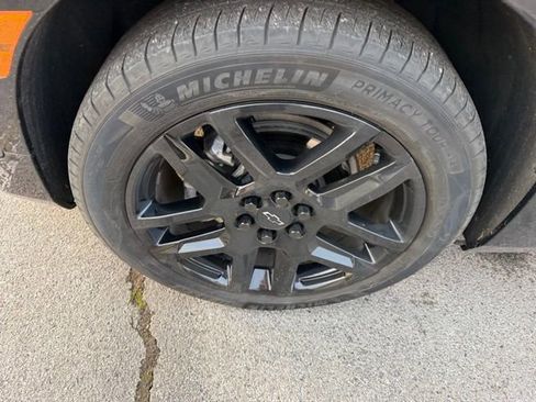 Used 2023 Chevrolet Blazer RS w/ Enhanced Convenience Package image 11