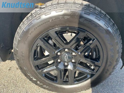 Certified 2024 Chevrolet Silverado 1500 RST image 9