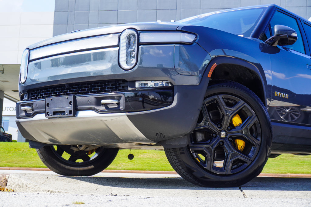 Used 2022 Rivian R1T Launch Edition AWD/4WD image 2