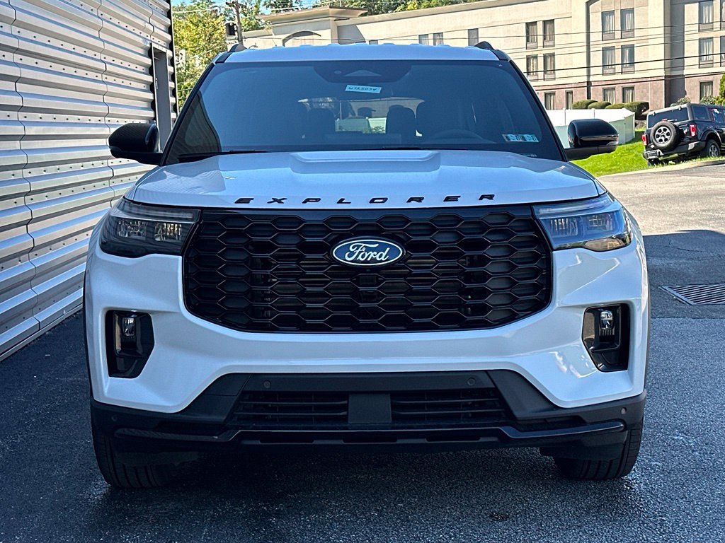 New 2027 Ford Explorer ST-Line AWD/4WD image 30