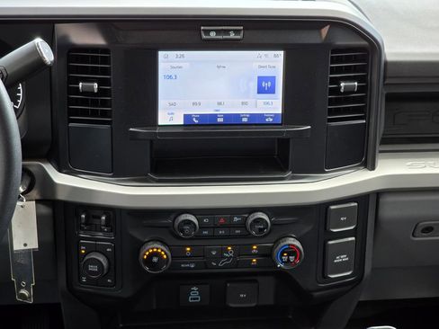 Used 2025 Ford F250 XL w/ STX Appearance Package AWD/4WD image 37