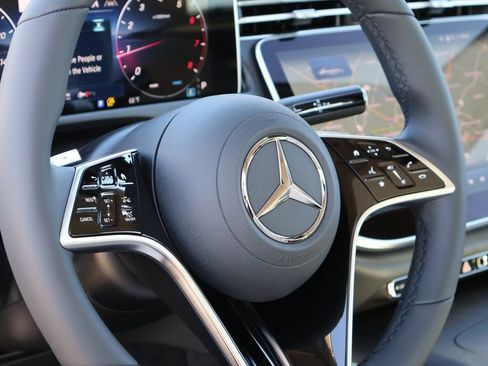 New 2026 Mercedes-Benz E 350 4MATIC Sedan image 20