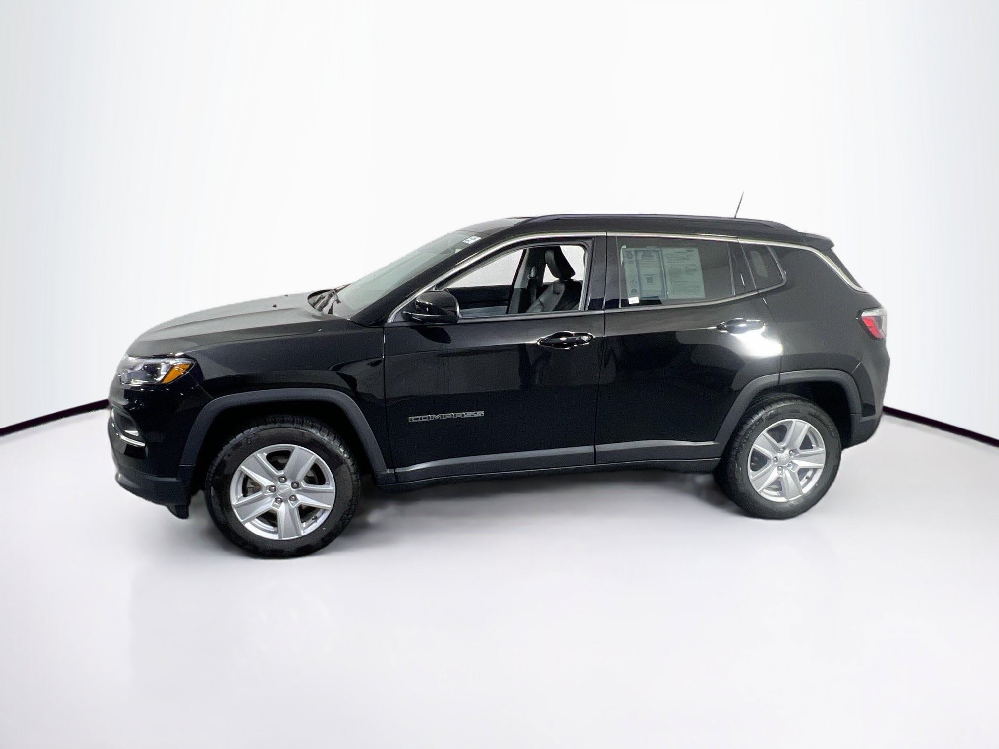 Used 2022 Jeep Compass Latitude w/ Convenience Group AWD/4WD image 8