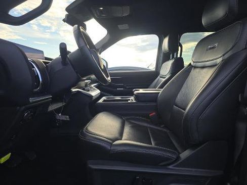 Used 2025 Ford Expedition Max Platinum w/ Stealth Appearance Package AWD/4WD image 4