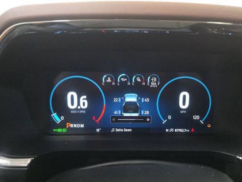 Used 2021 Ford F150 Lariat w/ Equipment Group 502A High AWD/4WD image 4