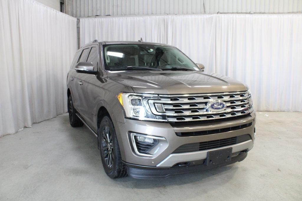 Used 2019 Ford Expedition Limited w/ Equipment Group 301A AWD/4WD image 39