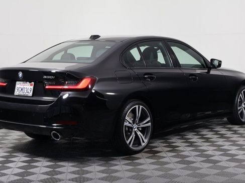 Used 2023 BMW 330i Sedan w/ Premium Package RWD image 4