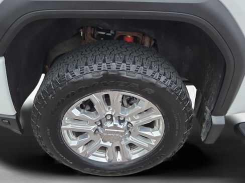 Used 2022 GMC Sierra 2500 Denali AWD/4WD image 34