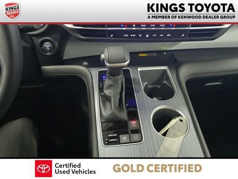 Certified 2025 Toyota Sienna XLE AWD/4WD image 23